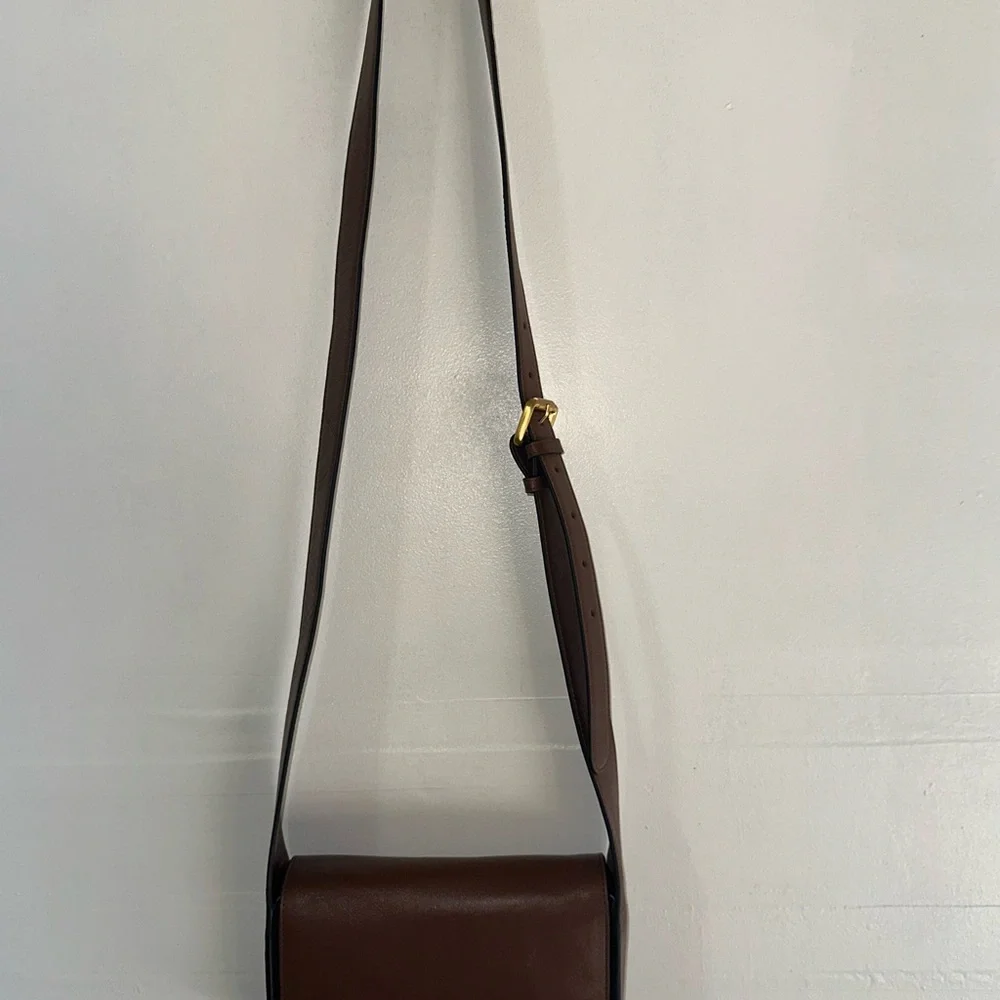 RADLEY LONDON Dark Brown Leather Crossbody with Gold Hardware